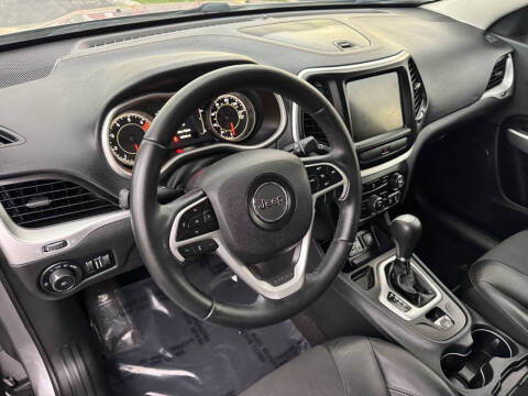 2018 Jeep Cherokee Latitude Plus