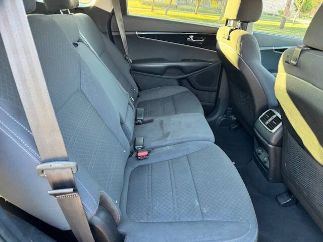 2018 Kia Sorento LX V6