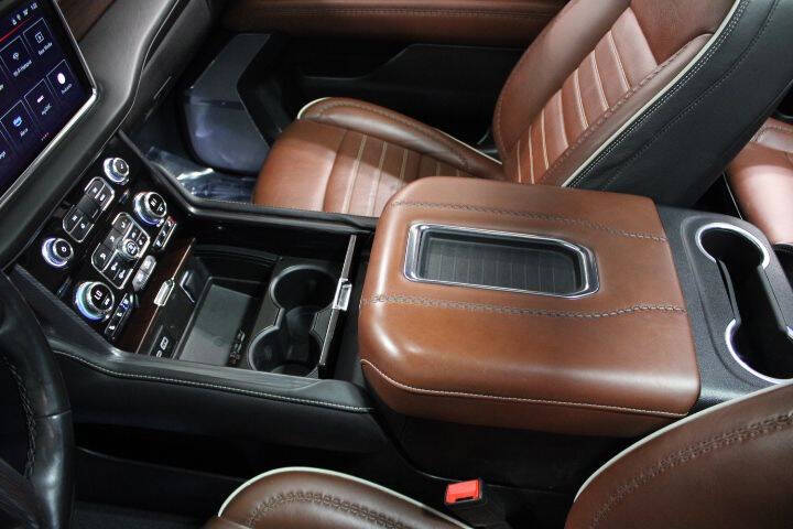 2023 GMC Yukon Denali Ultimate