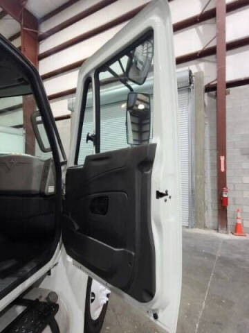 2016 International DuraStar 4300