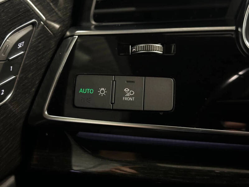 2020 Audi Q7 quattro Premium Plus 45 TFSI