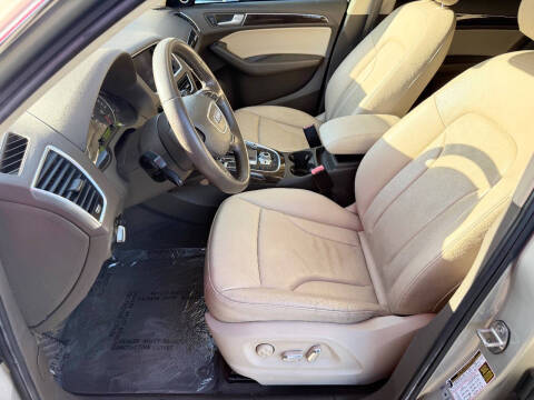 2014 Audi Q5 2.0T quattro Premium Plus