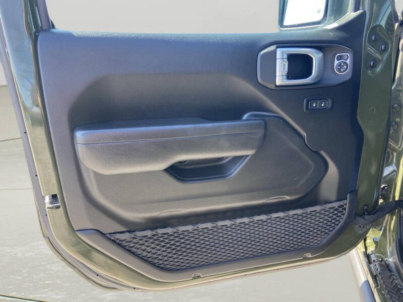 2023 Jeep Gladiator Willys