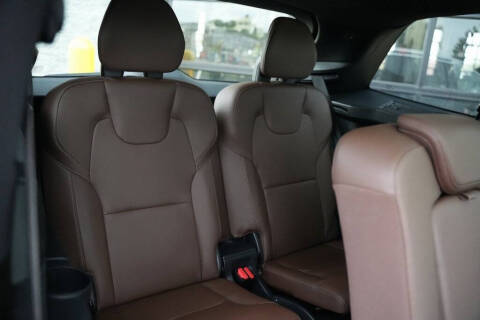 2023 Volvo XC90 B6 Plus Bright Theme 7P