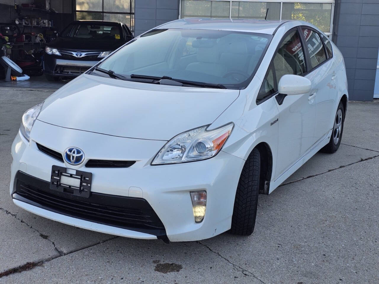 2015 Toyota Prius for sale at Quantum Auto Co in Plainfield, IL