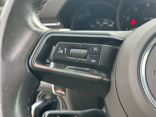 2023 Porsche Macan