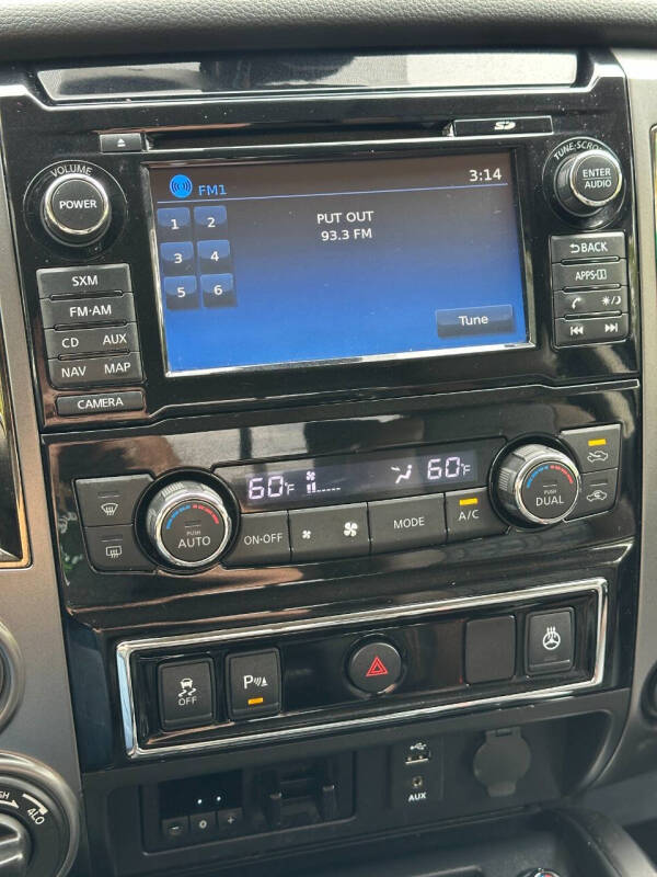 2016 Nissan Titan XD Platinum Reserve