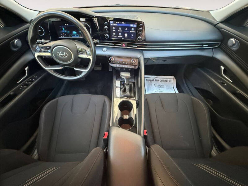 2021 Hyundai Elantra