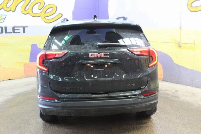 2021 GMC Terrain SLE