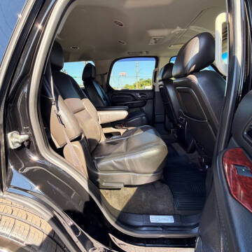 2013 Cadillac Escalade Luxury