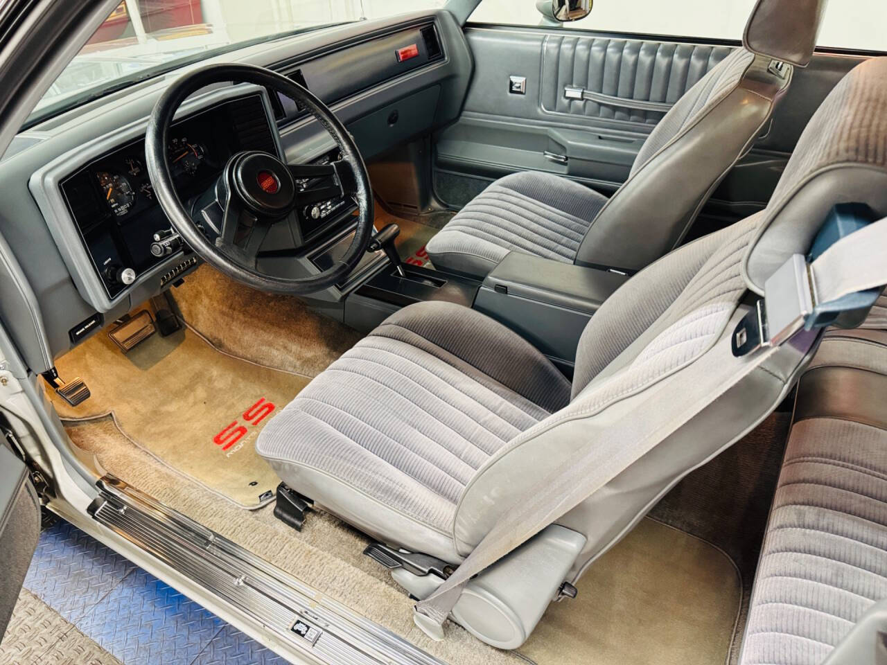 1985 Chevrolet Monte Carlo 14