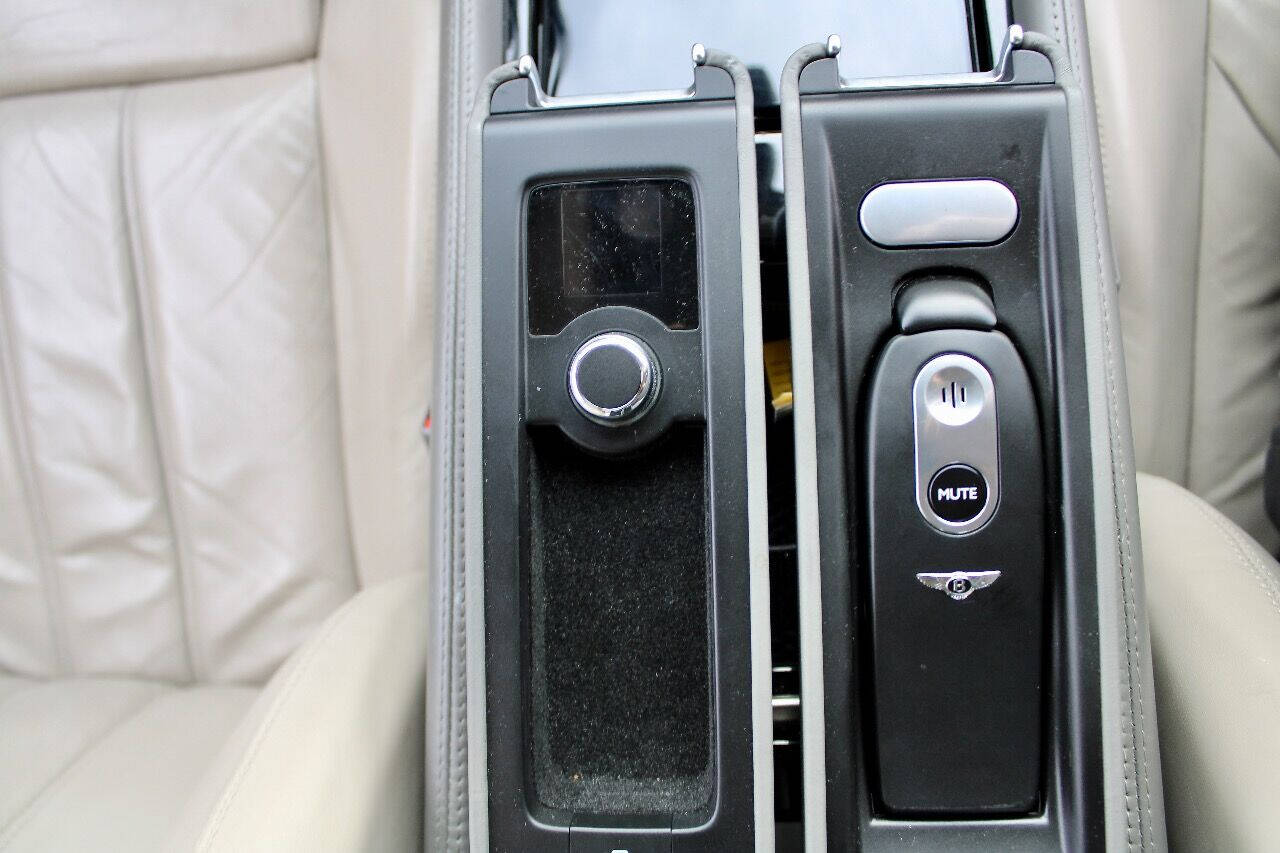 2007 Bentley Continental 28