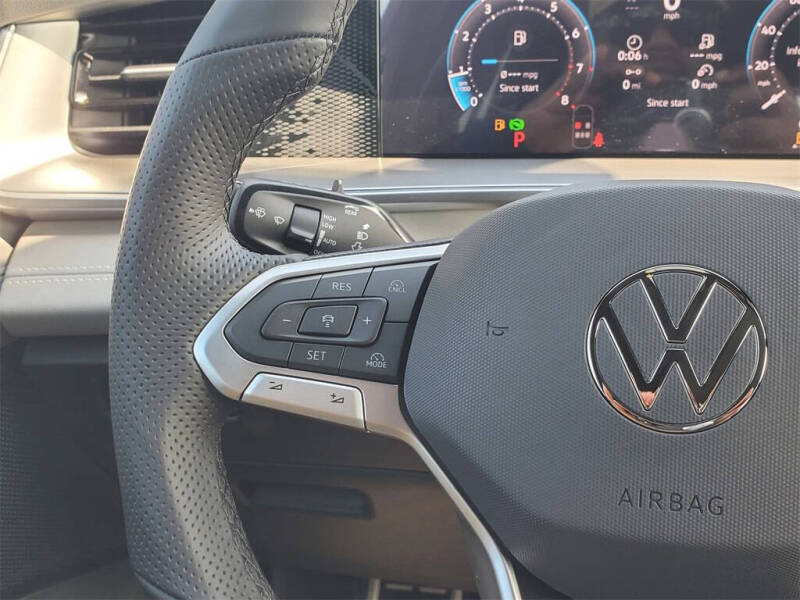 2026 Volkswagen Tiguan SE R-Line Black 4Motion