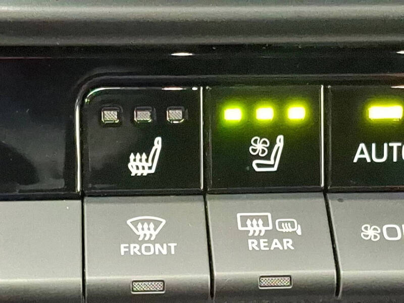 2025 Toyota Crown XLE