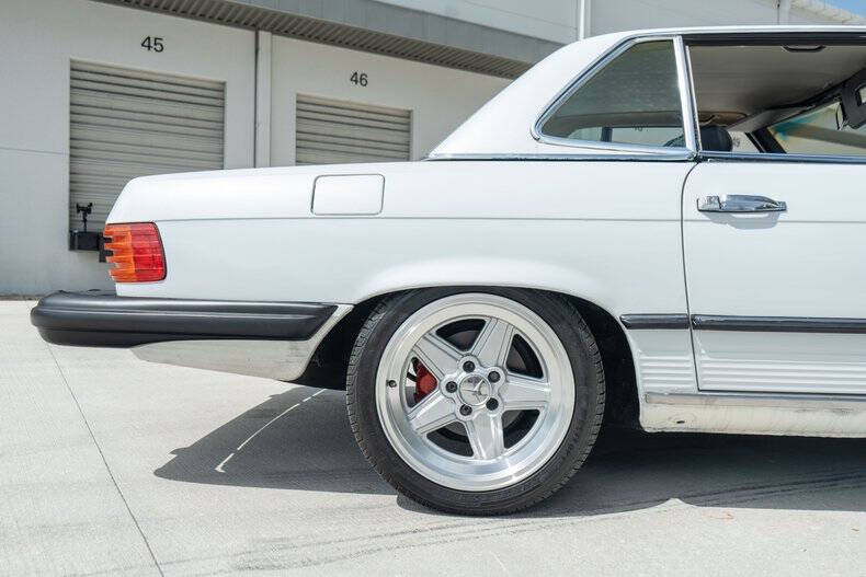 1977 Mercedes-Benz 450-Class