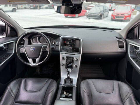 2017 Volvo XC60 T6 Dynamic