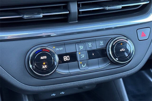 2024 Buick Envista Preferred