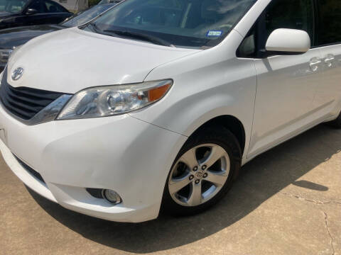 2014 Toyota Sienna for sale at Peppard Autoplex in Nacogdoches TX