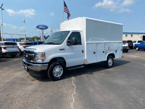 2027 Ford E-Series