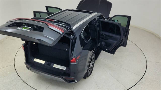 2024 Lexus LX 600 Luxury