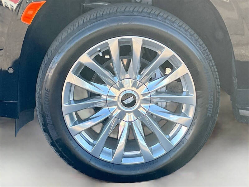 2024 Cadillac Escalade ESV Premium Luxury