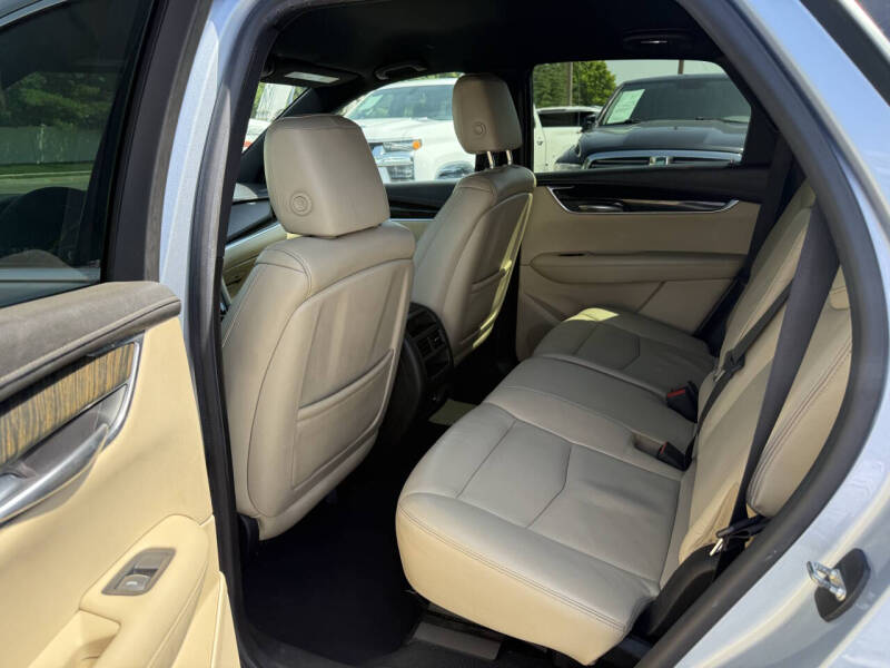 2017 Cadillac XT5