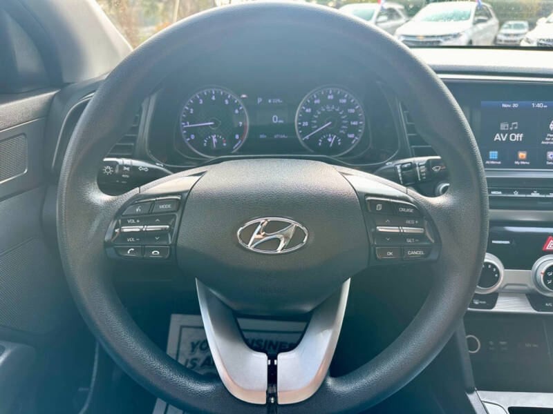 2019 Hyundai Elantra SEL