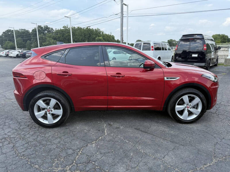 2019 Jaguar E-PACE P300 R-Dynamic SE