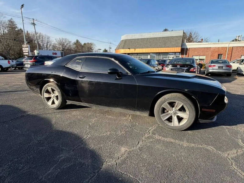 2019 Dodge Challenger SXT