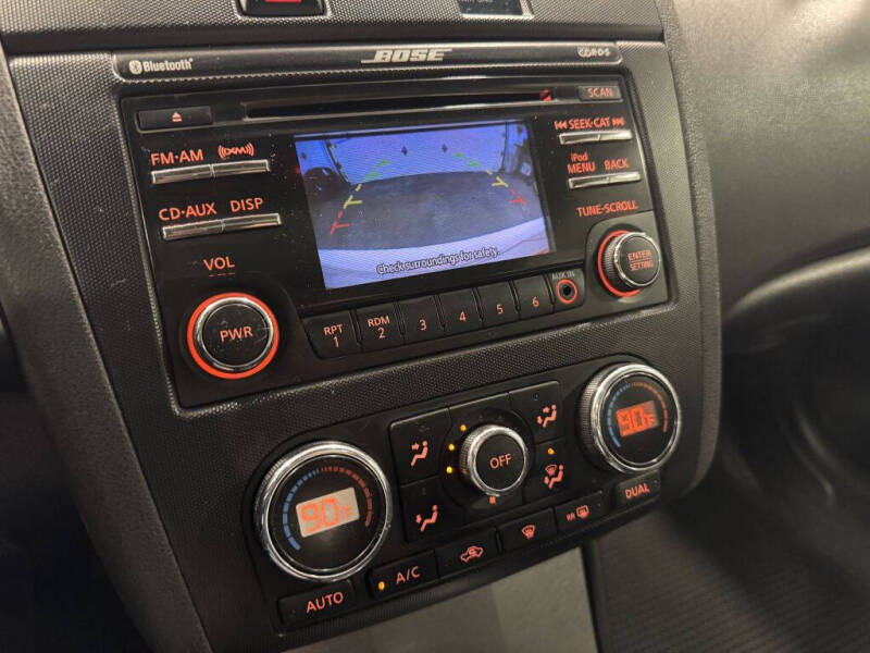 2012 Nissan Altima 3.5 SR