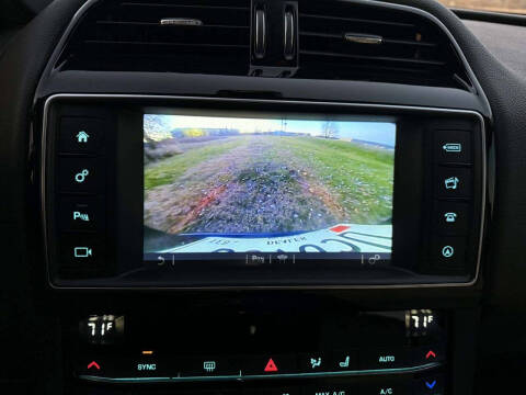 2018 Jaguar F-PACE 25t Prestige