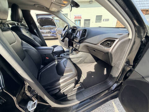 2019 Jeep Cherokee Latitude Plus