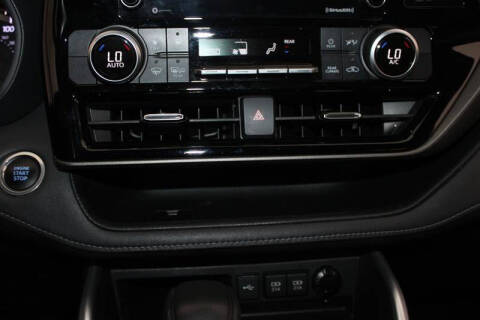 2021 Toyota Highlander L