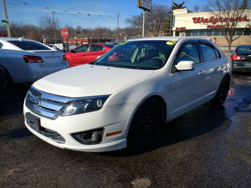 2011 Ford Fusion for sale at Gil's Auto Sales in Omaha NE