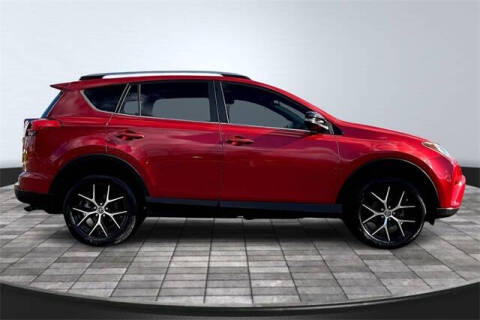 2017 Toyota RAV4 SE