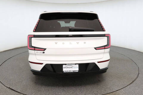 2025 Volvo EX90 Twin Plus 7P