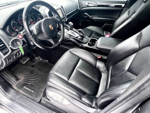 2014 Porsche Cayenne
