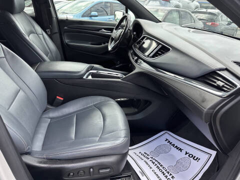 2022 Buick Enclave Premium