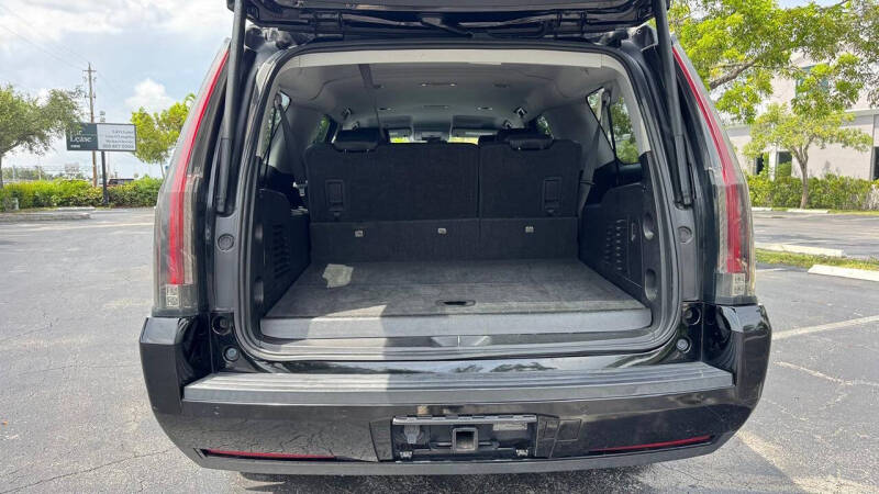 2018 GMC Yukon XL SLE