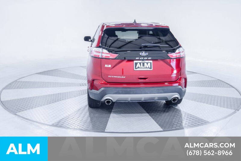 2024 Ford Edge Titanium