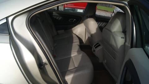 2010 Ford Taurus SEL