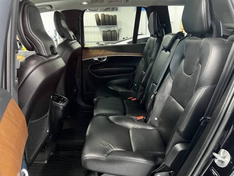 2023 Volvo XC90 B6 Plus Bright Theme 7P