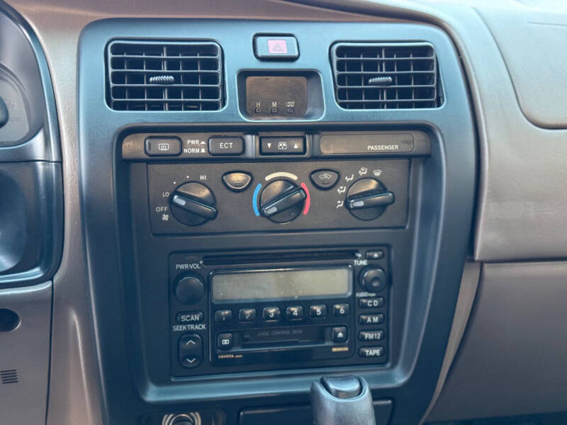 2001 Toyota 4Runner SR5