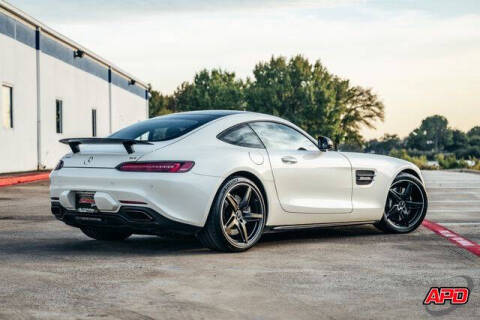 2017 Mercedes-Benz AMG GT