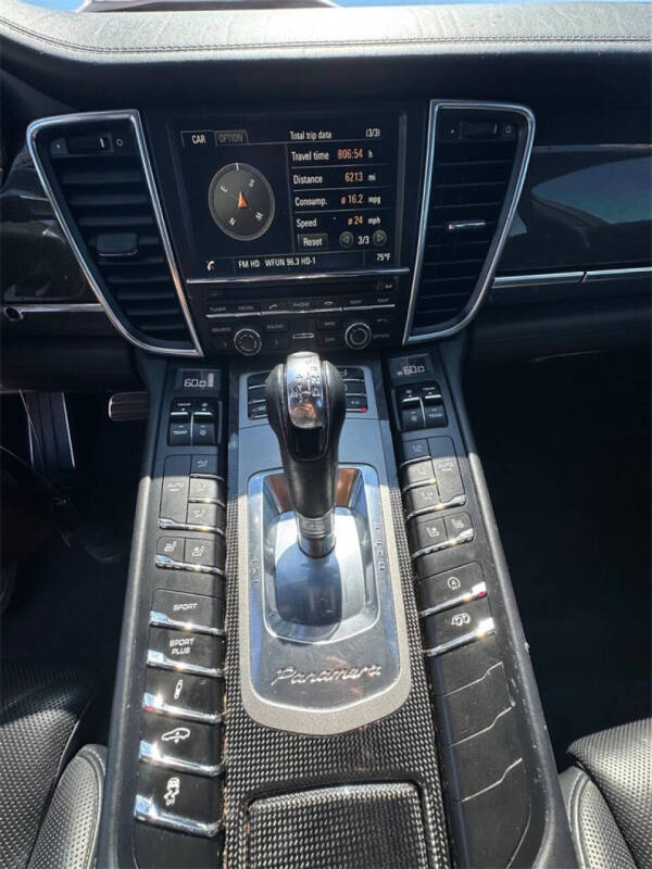 2015 Porsche Panamera Turbo