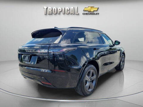 2025 Land Rover Range Rover Velar P250 Dynamic SE