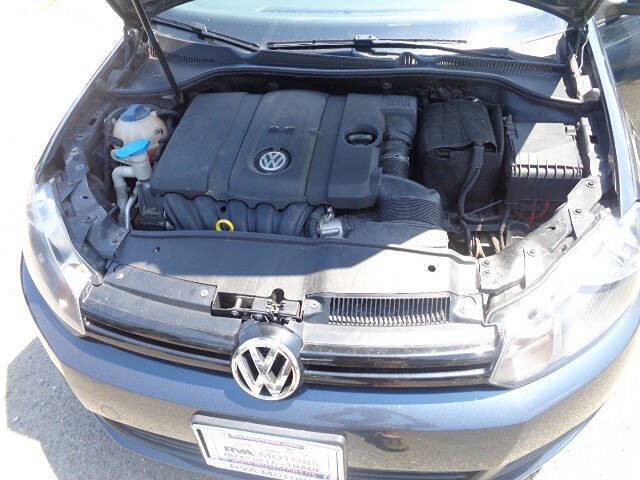 2014 Volkswagen Golf 2.5L PZEV