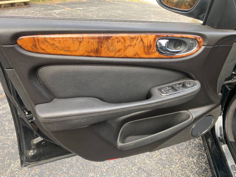 2004 Jaguar XJ-Series XJ8