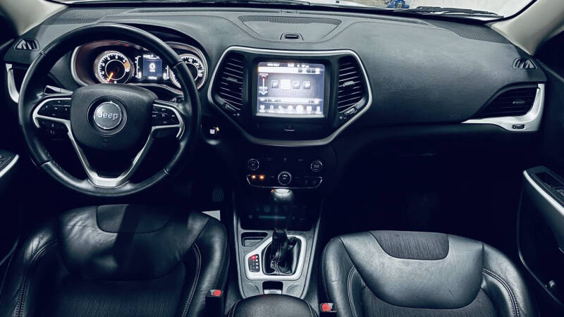 2018 Jeep Cherokee Latitude Plus