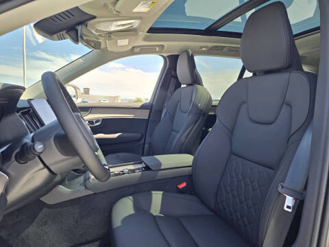 2026 Volvo XC90 B5 Core